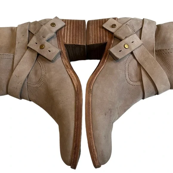 UGG Australia Elora Leather Short Ankle Boots Taupe - Picture 10 of 14